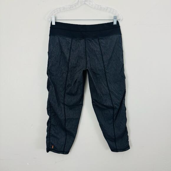 Lucy Activewear Gray Ruched Side Cropped Pants Women’s Size M - Picture 5 of 7